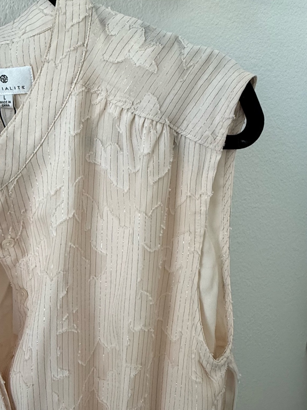 Socialite Ruffled Textured Dress - Picture 2 of 6